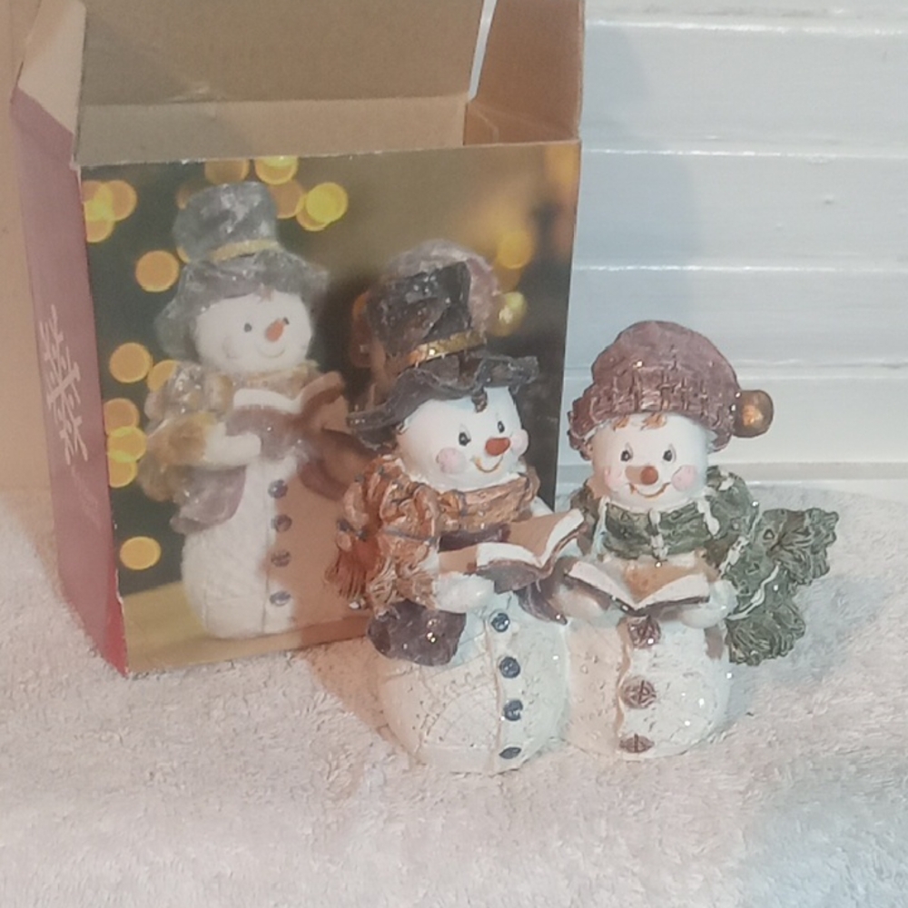 NIB☆ Kirklands Snowman Carolers